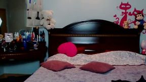 Shows and Oils Her Sexy Amazing Body