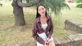 Slutty Pretty Brunette Pawg Lets A Stranger Deepthroat & Fuck Her Hard In The Park For Money