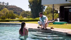 Modern-day Sins - Lexi Luna Sucks Him off at the Pool Then Takes Cum on Her Tits