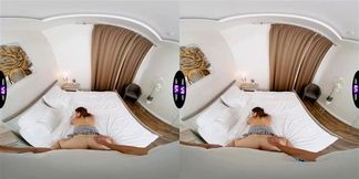 Valkiria's Hot Video Call Interrupted By Stepbro's Massive Hard On TmwVRnet