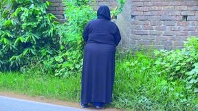 Arab Hot Stepmom Gets Horny After Coming From Road in Hotel Bed & I See Her Big Ass & Start Handjob