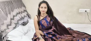 Desi Indian bhabhi ko hotel me meeting sari me full entertainment