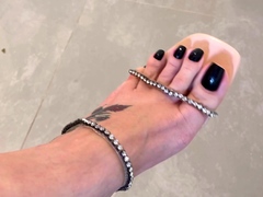 Linsey Dawn solo foot fetish