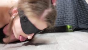 liddy tyler hands bound blindfolded girl licking the cum dropped on the floor porn video
