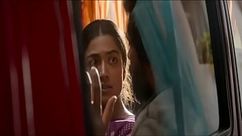 Tamil actress rashmika mandanna and allu arjun love story