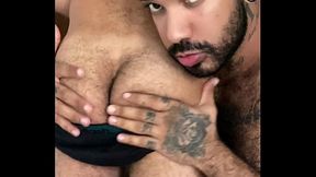 Comi meu vizinho e gravei pra mostrar pro meu namorado