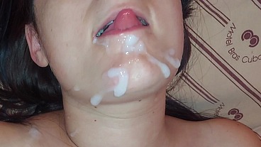 POV hotwife O final perfeito do primeiro encontro é quando ele goza litros na minha boca