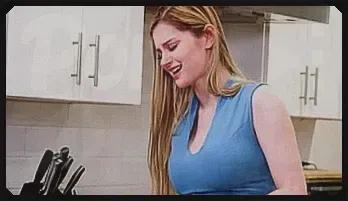 Bunny Colby & Dee Williams – BDSM Licking Power Play