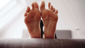 Hot Feet on Bed (FULL HD)