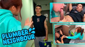 Tattooed plumber gets his big dick fucking in the housewife neighbor