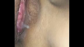 Pareja swinger esposo se arrepiente de dejar follar a esposa sin condon la esposa le gust&oacute_ demasiado