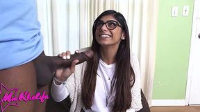 Giving the biggest cock yet to handle the Arab babe Mia Khalifa