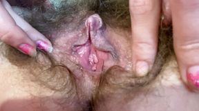 Closeup hairy pussy big clit orgasm