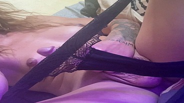 Branlette dans ma culotte Je vous avez un délaissé mais je reviens !!!!