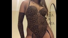 Sexy lapdance for you. - MochaLaMulata