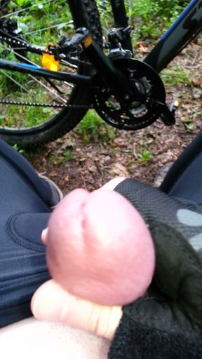 Got horny while cycling