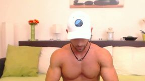 Gustavo Muscle Private Show