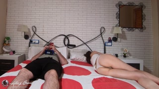 Fucking my virtual naughty farm girl beside my girlfriend - Alis y Bruno 4k