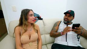 o padrasto safado filmou escondido a foda dele com a novinha no quarto dela