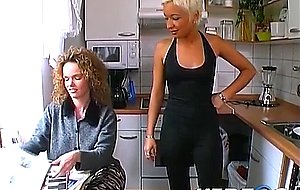 80S Lesbian Love With Mandy Mystery