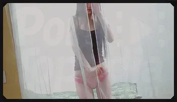 Julie Vee's Sensational Solo Performance