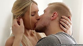 Blonde teeny Jessi Gold teen porn gang-bang two cocks