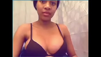 Busty Ebony Amateur Live Chat -