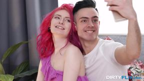 Alien Fox - Pink-hair escort gf experience