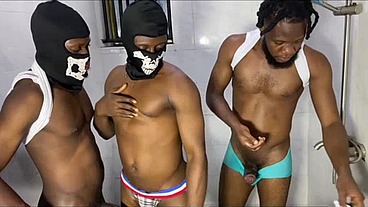 2 well endowed black men making the little slot a cum deposit