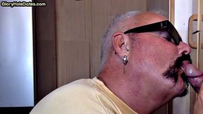 Amateur mature visit gloryhole