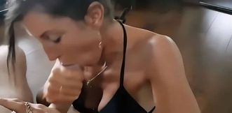 t es vraiment une chienne a sperme