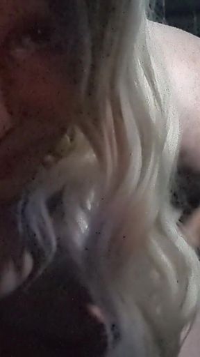 Nikki Gets Naked