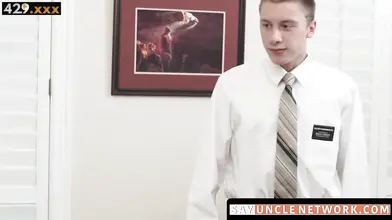 Teenage Virgin Gets Raw And Hardcore Sex With Age Difference
