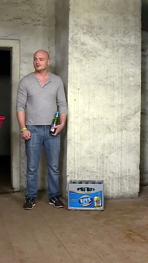 Trink Efes Bier, dann steht er dir......   Clip 1