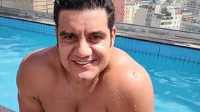 yuri gaucho - dotado mostra tudo em dia de sol