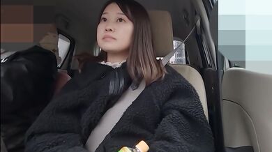 148cm cute teen stepdaughter⑥Persuade while driving. “No time, so hurry up and cum inside me!”