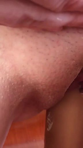 Pissing and riding my dildo. Wet masturbation for orgasm.