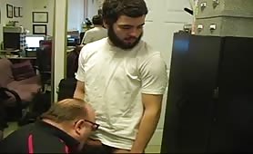 Str8 bearded dude being blown by his neighbor's boyfriend