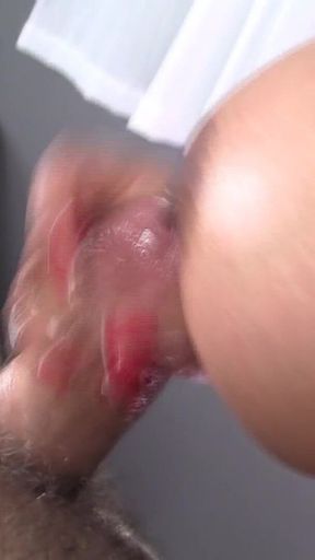 Danni Massage Cumshot