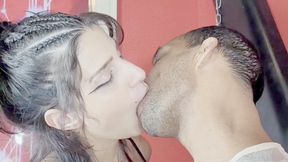 HOT AND DEEP KISSES WITH A WILD COUPLE - BY ANNY HOUSE AND VITOR RAMOS - CLIP 2 IN FULL HD