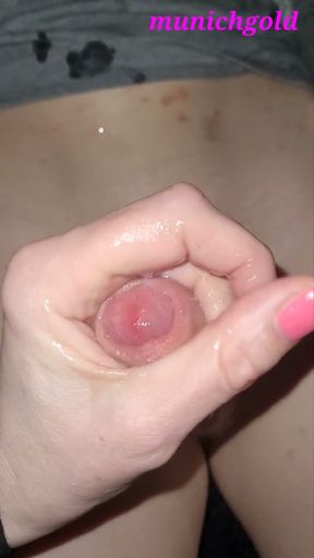 hot mom gives hot good morning habdjob   Clip 2