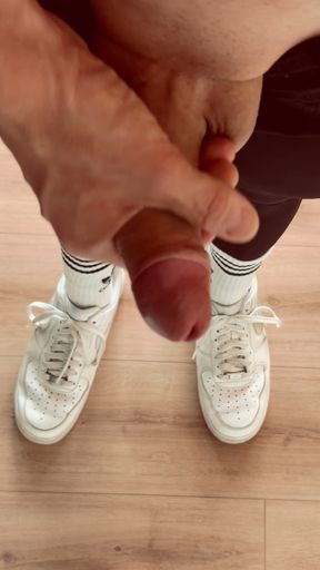 Jerk off in leggings, Adidas socks and Nike AF1 sneakers with lots of cum