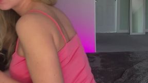 Babyoil, butt plug, dildo and cumming so hard!!!!!