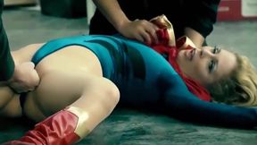 اغتصاب المراة الخارقة من الاشرار واجبارها علي النيك و السكس الجماعي