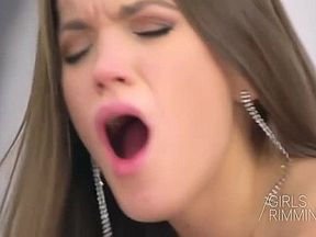 Evelina Darling In Deluxe Rimjob - Touch And Feel