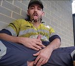 Filthy tradie fingers his own hole til he pisses himself with excitement