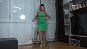 Walking around in my shiny heels 1080p WMV