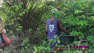 CAUGHT IN THE BUSH.. RAMPANT FUCKING SCENE IN AFRICA. THIS BLACK GIRL WAS SEEN FUCKING IN THE BUSH BY A FARM, SO SHE HAS TO SATISFY BOTH