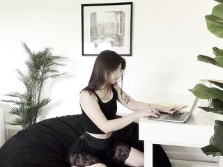 Curvy Hawt Teen with Natural Massive Butt Experiments Banging At The Office