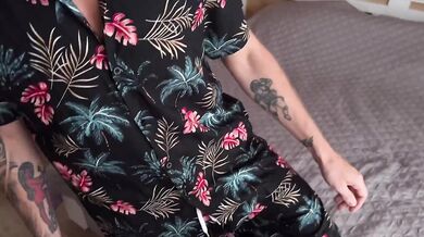 I introduced my stepfather to a girl, and while he was meeting a friend, she was already sucking him